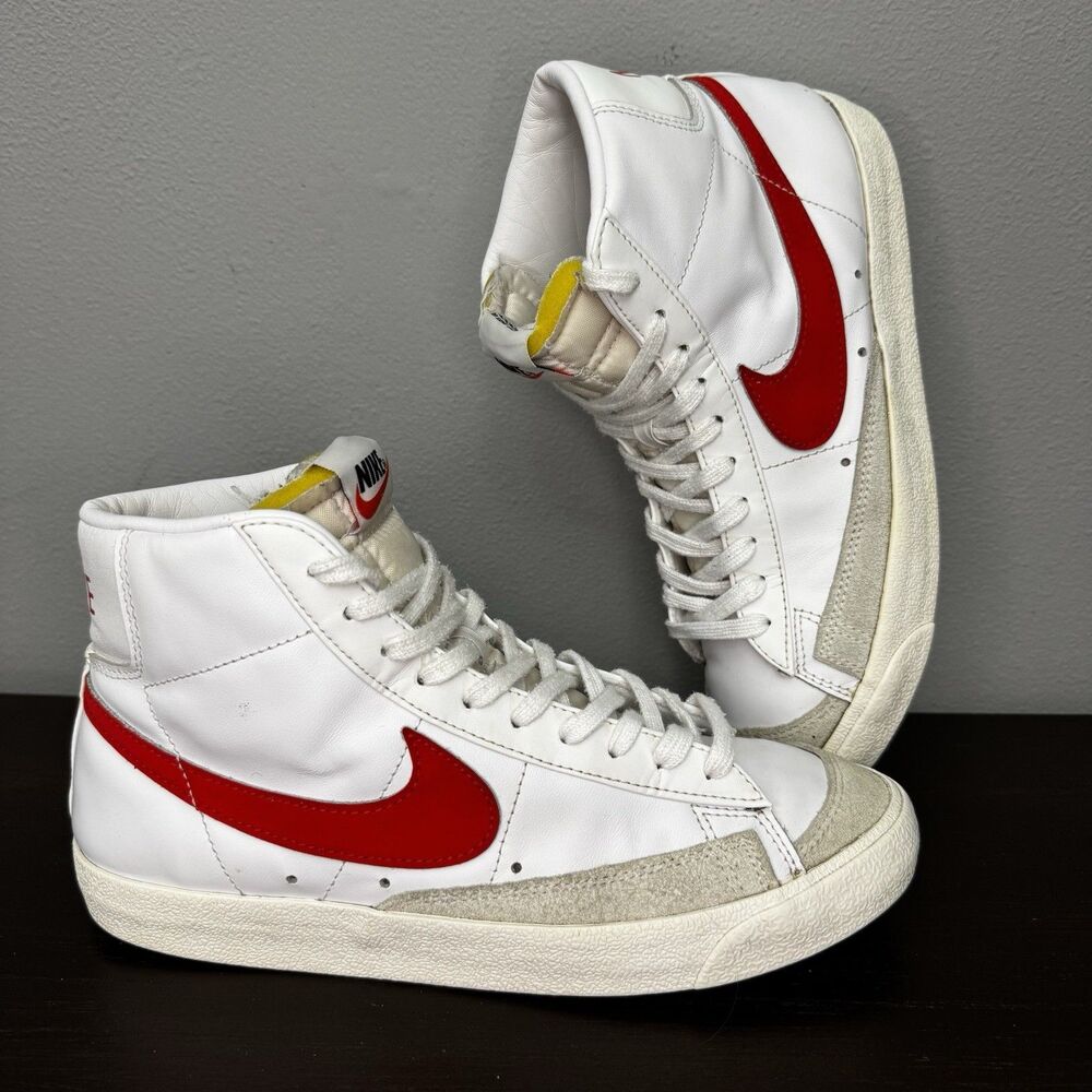 Nike Blazer Mid '77 Vintage Habanero High Tops Women’s 9 Retro Streetwear
